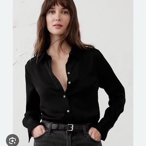 Banana Republic Women's Black Button-Down Shirt